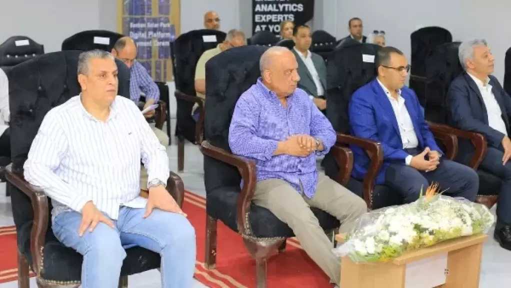 وزير الكهرباء : تكليف رئاسي بخفض الوقود واستخدام الطاقات المتجددة