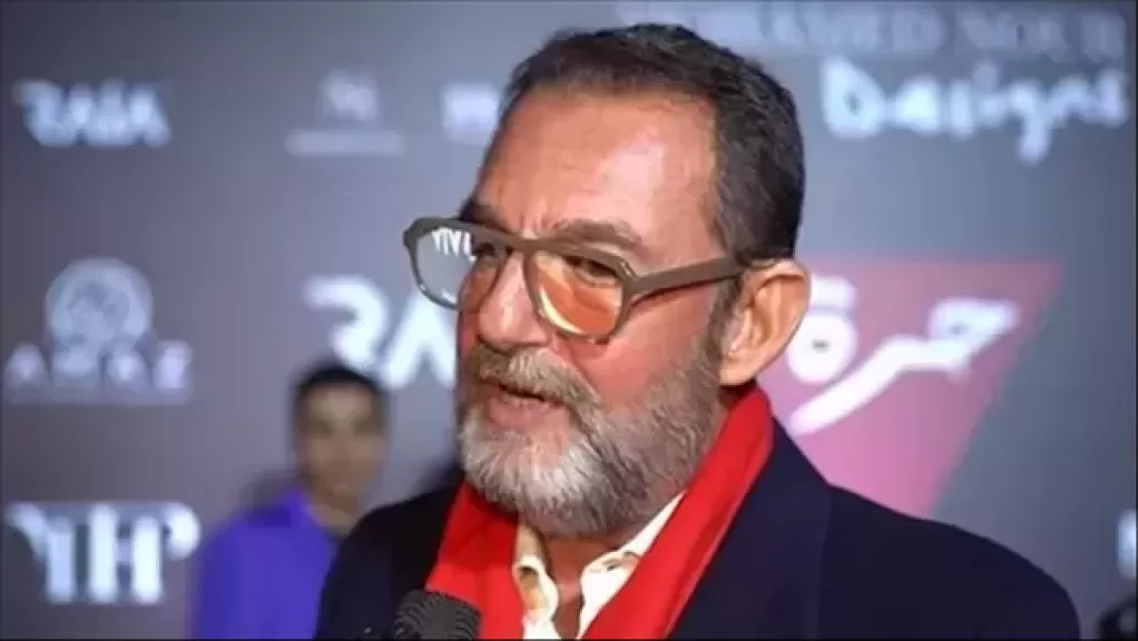 خط أحمر