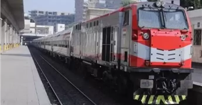 الهيئة القومية لسكك حديد مصر تناشد المواطنين الالتزام بالعبور الآمن من على شريط السكة الحديد