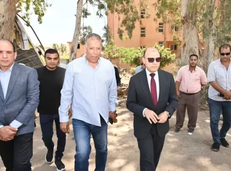 خط أحمر