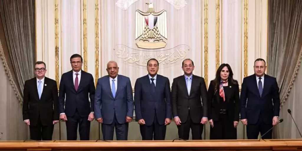 وزير الكهرباء: دعم وتطوير وتحديث الشبكة القومية للكهرباء عملية مستمرة لزيادة قدرتها