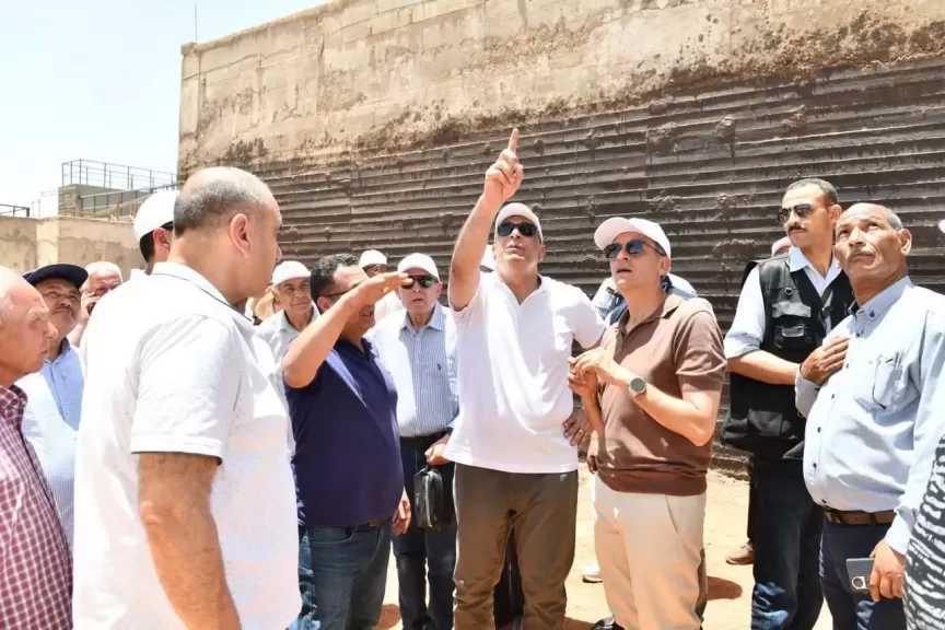 جمبلاط: حريصون على تنفيذ توجيهات القيادة السياسية بزيادة الاعتماد على المكون المحلي في مختلف المشروعات القومية