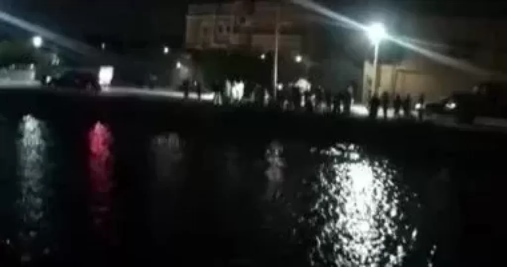 خط أحمر