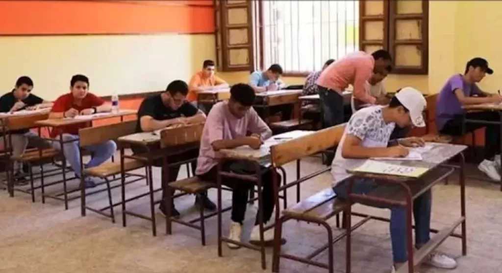 محظورات داخل لجان امتحانات الثانوية العامة 2026 .. وتفاصيل عقوبات الغشاشين