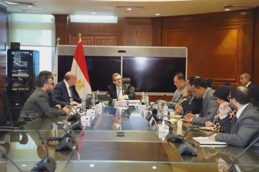 وزير التخطيط: تطوير الشركات التابعة لبنك الاستثمار القومي وفق أفضل الممارسات الدولية
