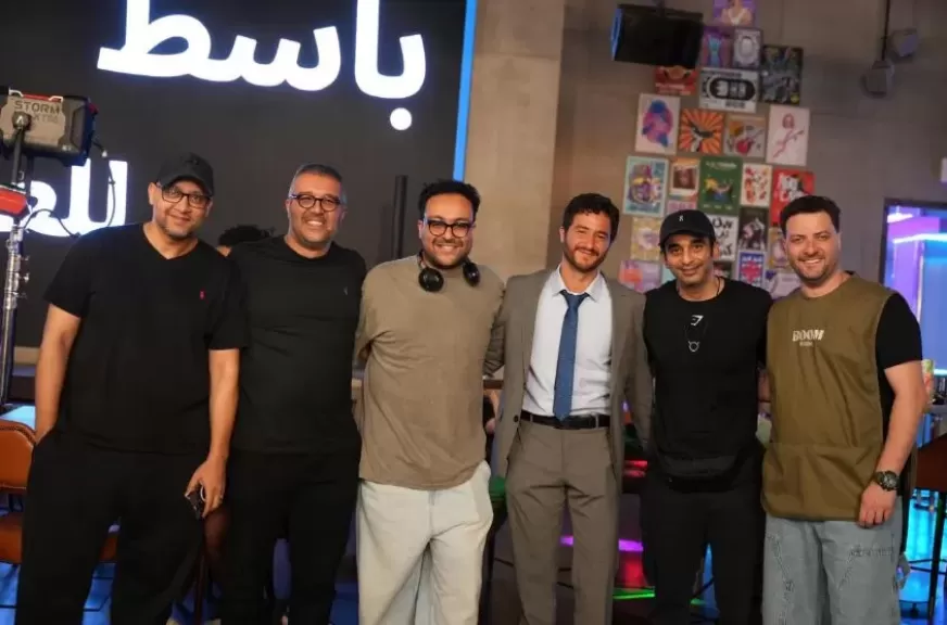 خط أحمر