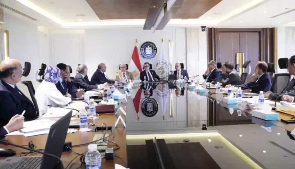 بحضور محمد الأتربي.. وزير التخطيط يترأس مجلس إدارة بنك الاستثمار القومي