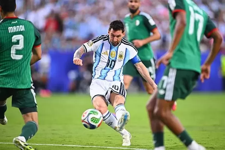 خط أحمر