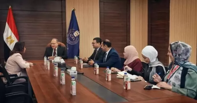 رئيس هيئة الدواء المصرية يبحث مع الوكالة التونسية تعزيز التعاون