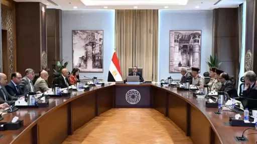 رئيس الوزراء يواصل متابعة استعدادات بدء تنفيذ المرحلة الثانية من المبادرة الرئاسية ”حياة كريمة”
