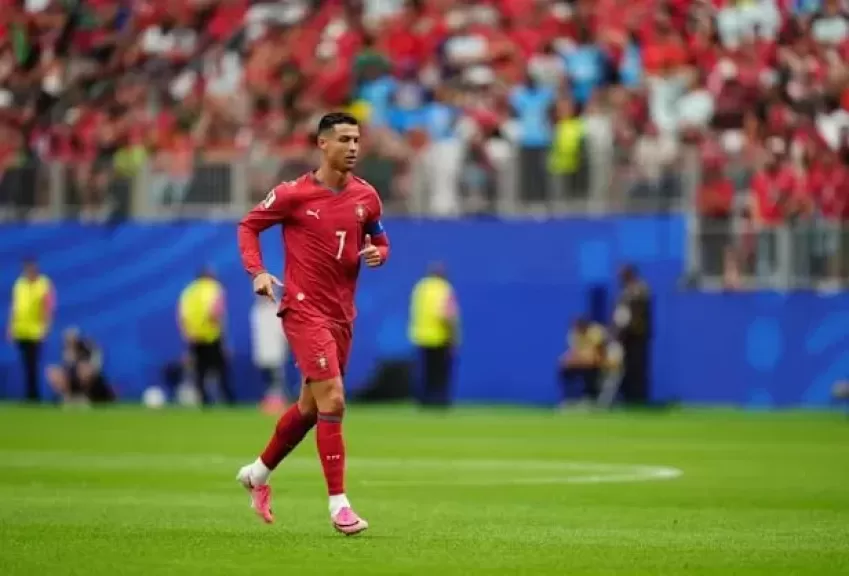 خط أحمر