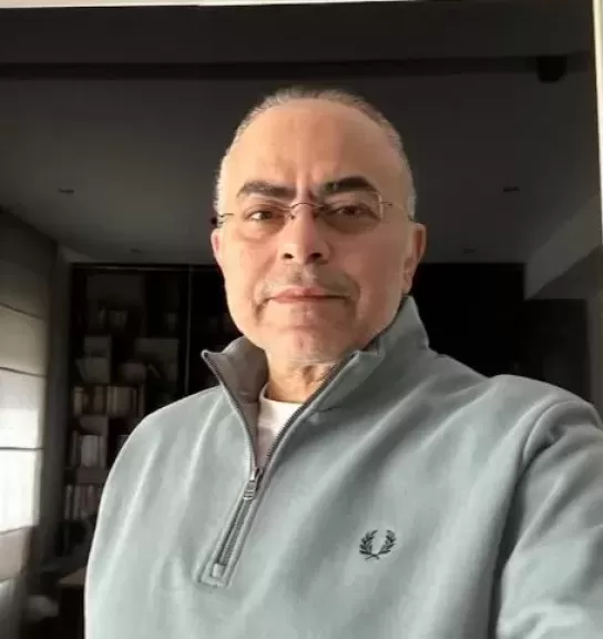 خط أحمر