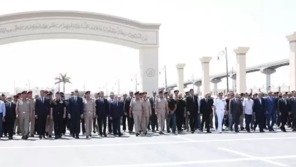 خط أحمر