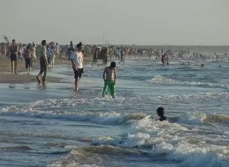 خط أحمر