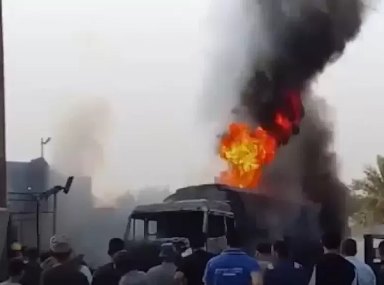 خط أحمر