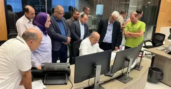 وزير الكهرباء يؤكد جاهزية الشبكة القومية لمجابهة الأحمال العالية خلال المرحلة المقبلة
