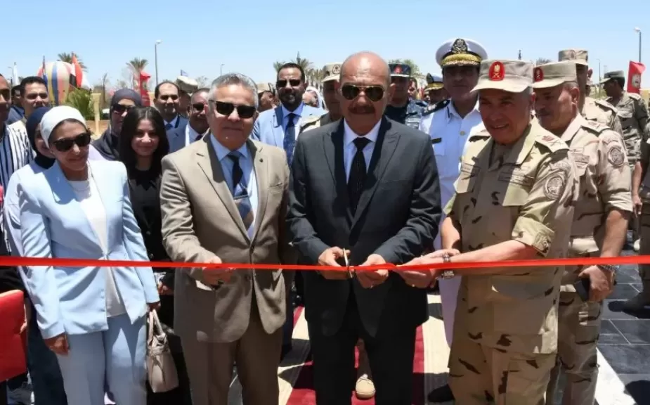 خط أحمر