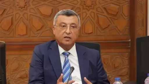 رئيس لجنة الطاقة بالشيوخ عن خفض أسعار المحروقات: غير وارد.. وأتوقع وصول النفط إلى 90 و100 دولار