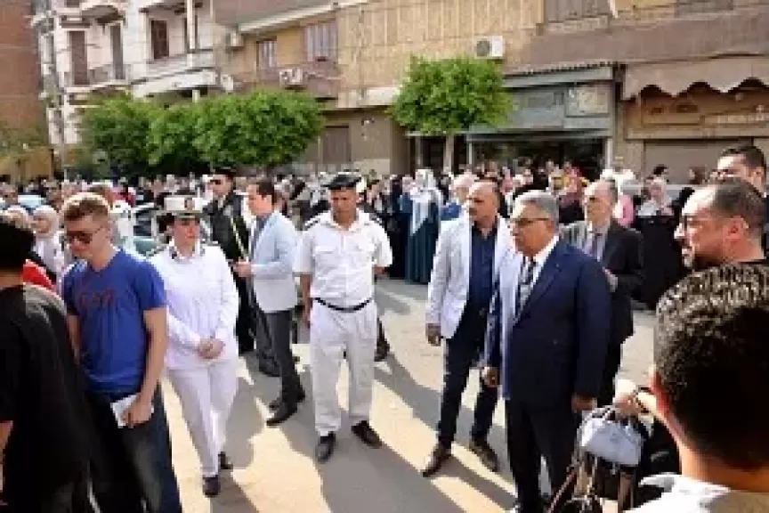 خط أحمر