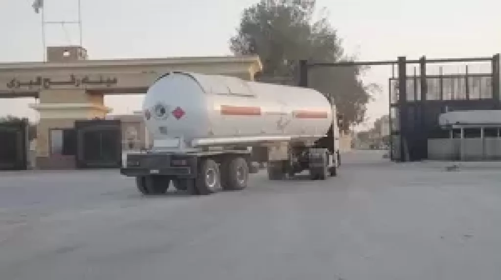 خط أحمر