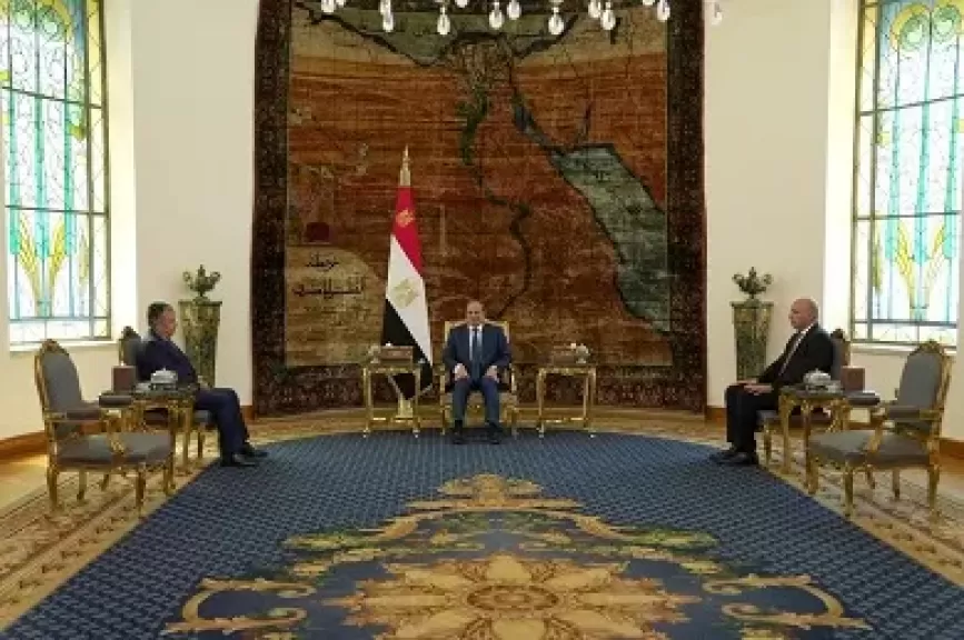 خط أحمر
