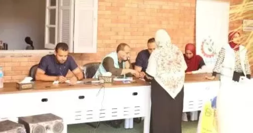 خط أحمر