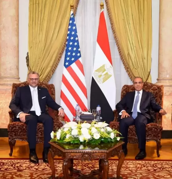 خط أحمر