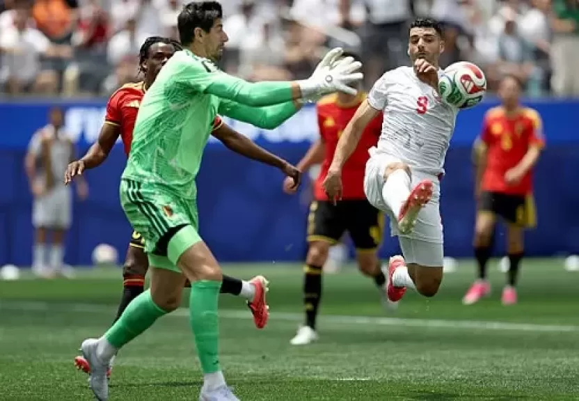 خط أحمر