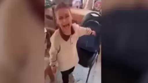 بعد بكائها داخل الفصل.. مدرس بقنا يروي تفاصيل طلب تلميذة النوم خلال الحصة