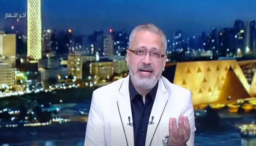 تامر أمين في يوم الأب العالمي: هو الجندي المجهول.. وكلمة شكرا بالدنيا وما فيها