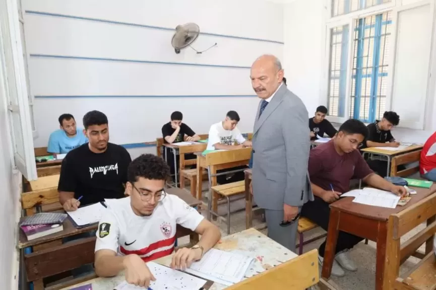 خط أحمر