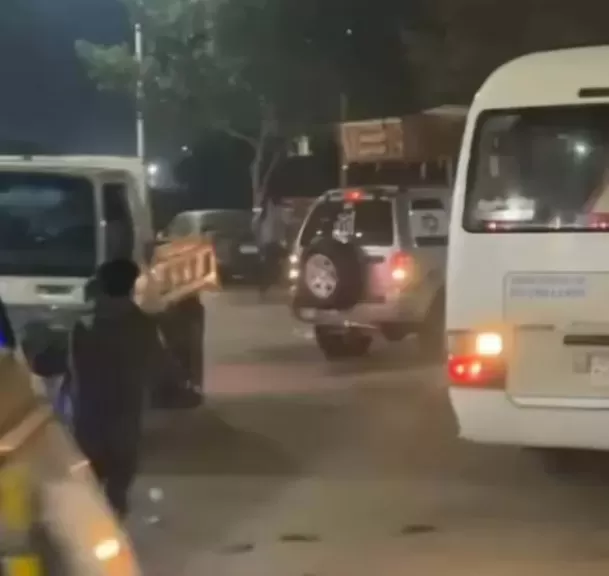 خط أحمر