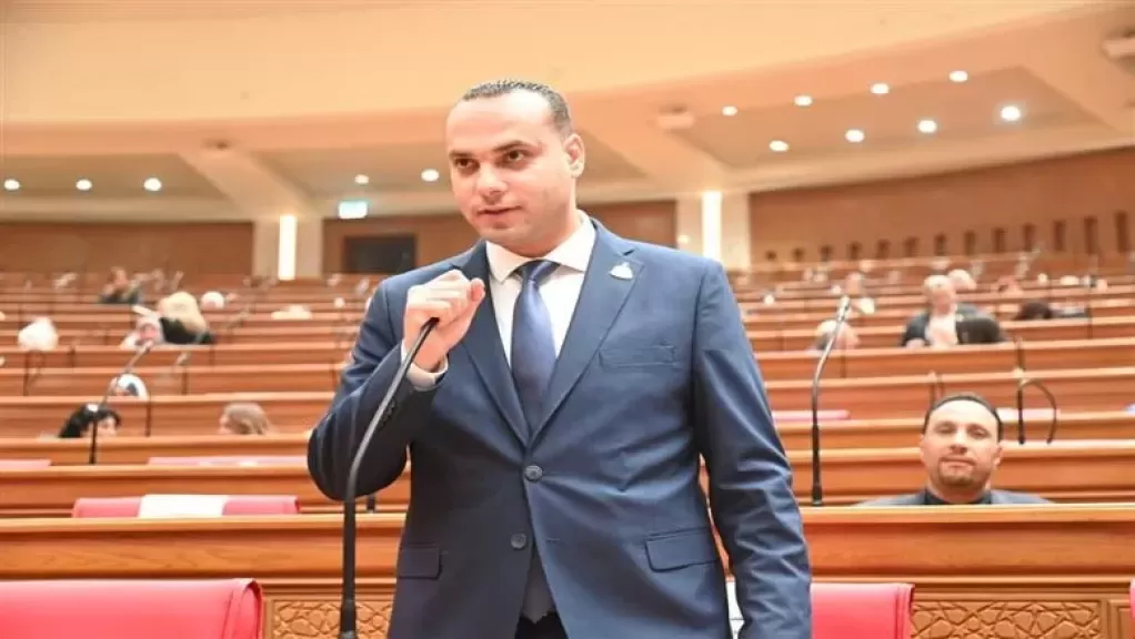 خط أحمر