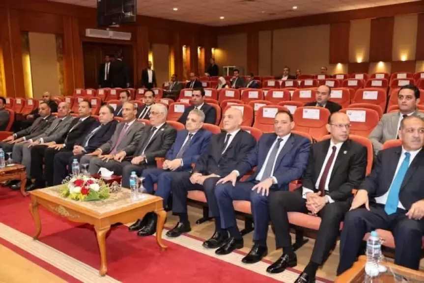 الفريق أسامة ربيع يستقبل النائب العام المستشار محمد شوقي