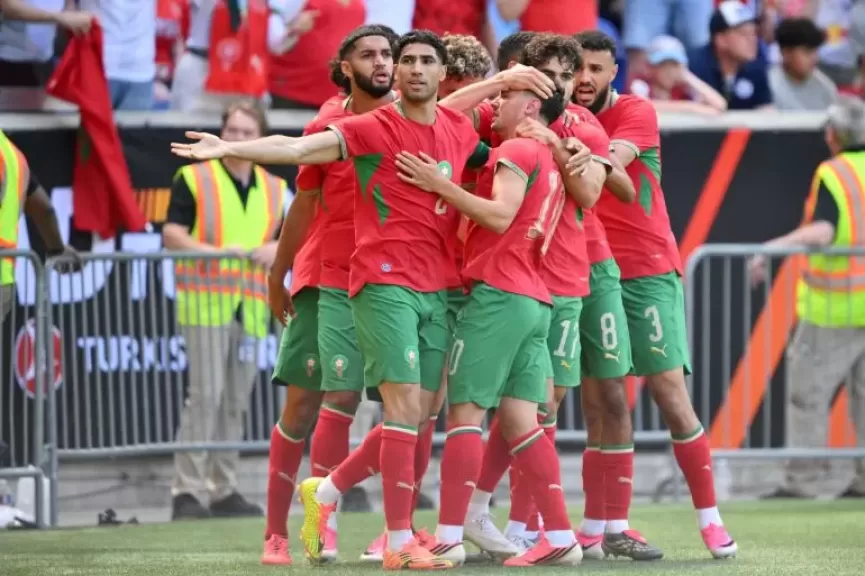خط أحمر