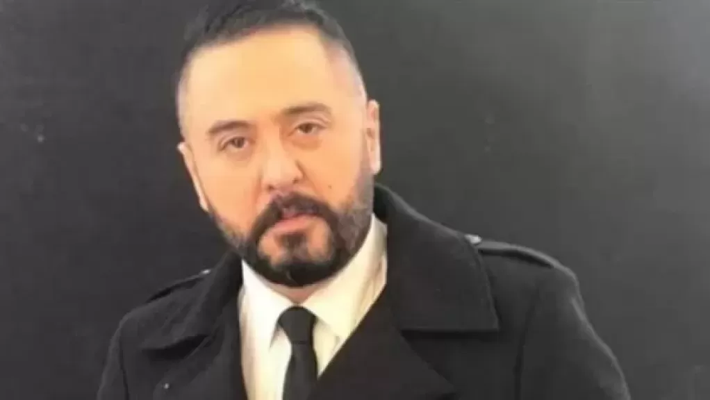 خط أحمر
