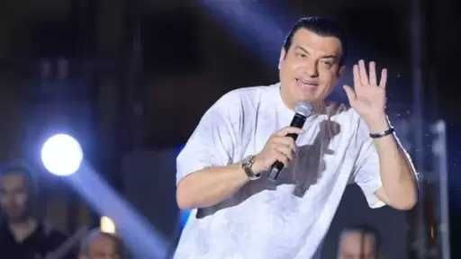 إيهاب توفيق يستعد لإحياء حفلات بالساحل الشمالي