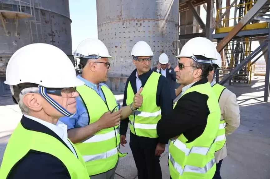 وزيرا الصناعة والاستثمار ومحافظ الإسكندرية يشهدون افتتاح صومعتي التصدير الجديدتين بمصنع شركة ”تيتان” مصر