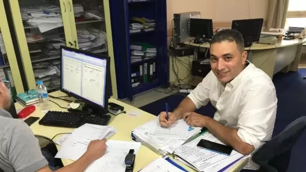 خط أحمر