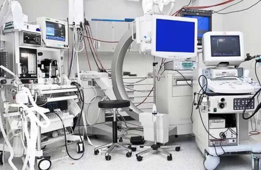الضرائب: خفض ضريبة الأجهزة الطبية لـ 5% يقلل تكلفة الخدمة على المواطنين