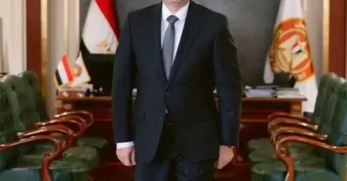 تنفيذا لتوجيهات الرئيس السيسي.. صناديق وزارة العمل تواصل الاستثمار في الإنسان