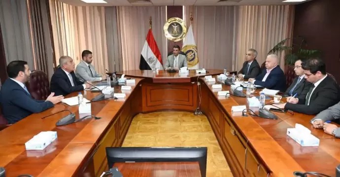وزير الصناعة: اعتماد المصانع على الطاقة المتجددة ضرورة لتعزيز تنافسية الصناعة المصرية وخفض تكاليف الإنتاج