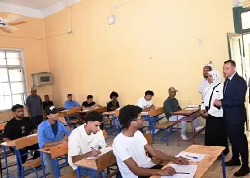 خط أحمر