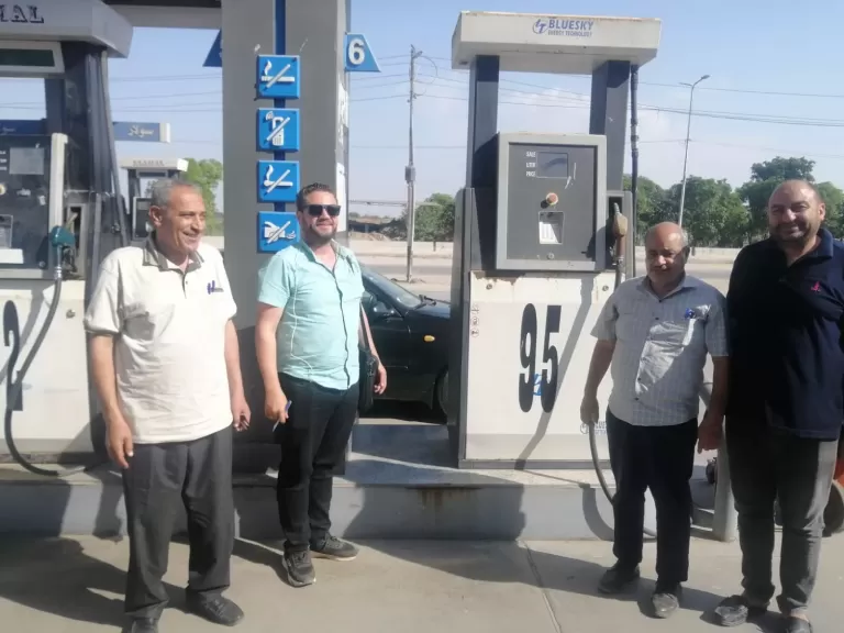 خط أحمر