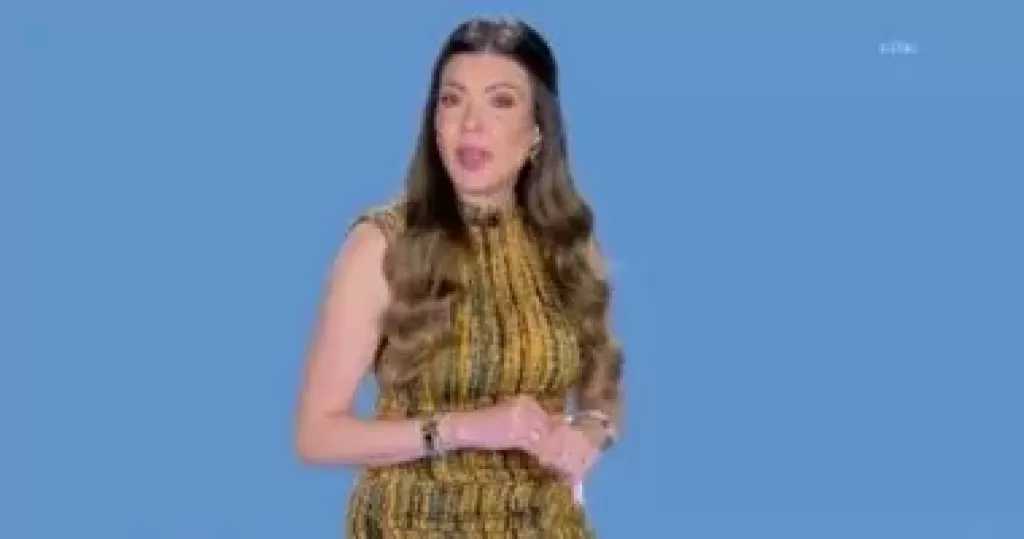 شريهان أبو الحسن: المرأة تتحمل عبئا مزدوجا بين العمل والمنزل