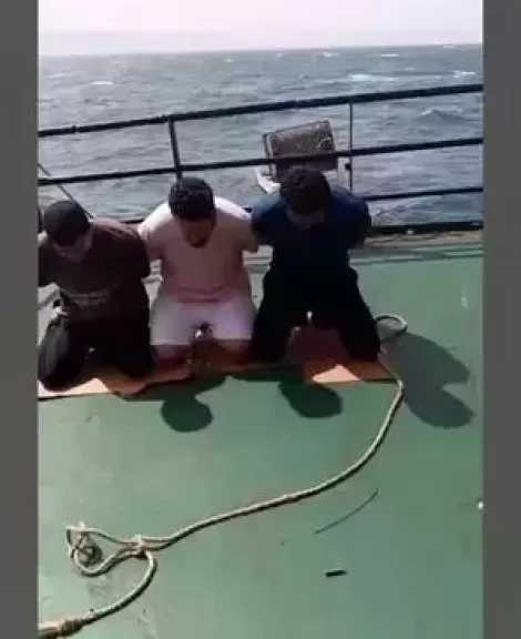 نقابة الضباط البحريين: ضغوط على مالك السفينة لاستكمال إجراءات الإفراج عن البحارة المختطفين