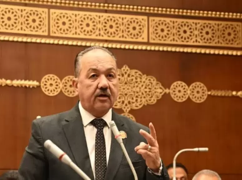 خط أحمر