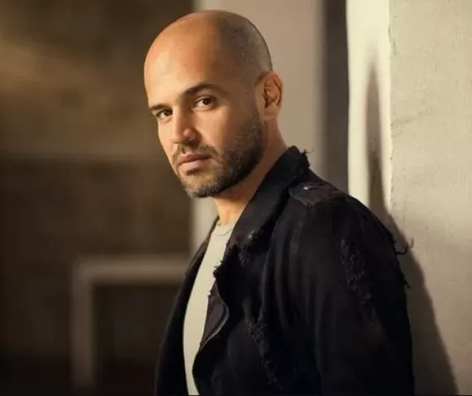 خط أحمر