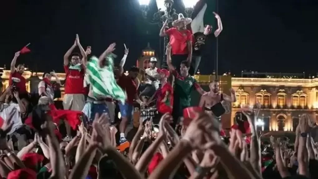 خط أحمر