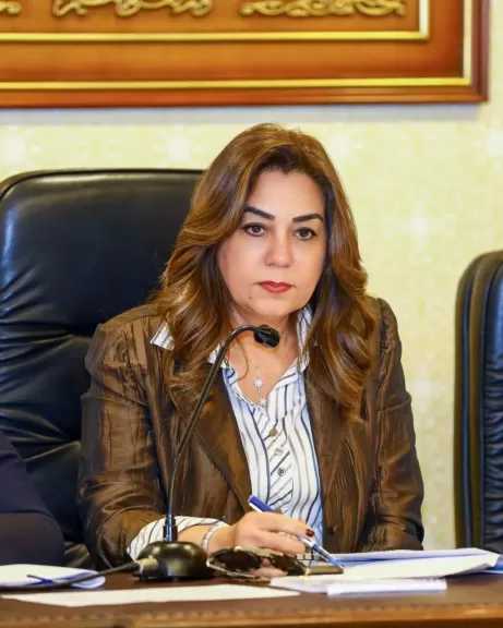 د.منال عوض: تجنب انبعاثات تتجاوز 43 ألف طن جهود مواجهة السحابة السوداء